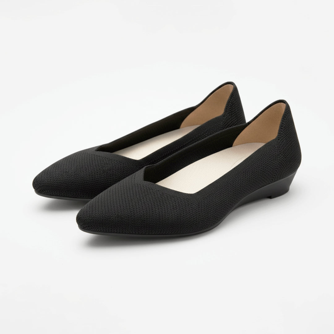 黑色尖头高跟休闲鞋